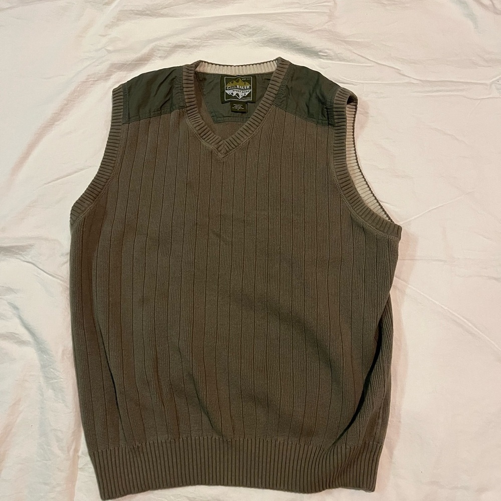 Eddie Bauer Men's Tan V-Neck Sweater Vest